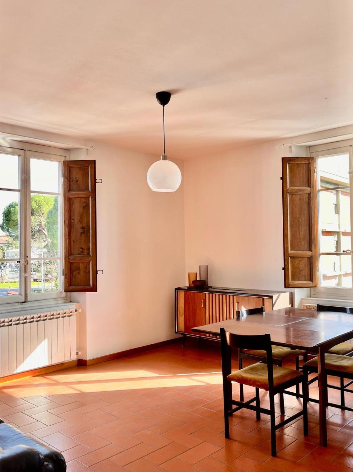 Apartamento Charme Con Parcheggio Lucca Exterior foto