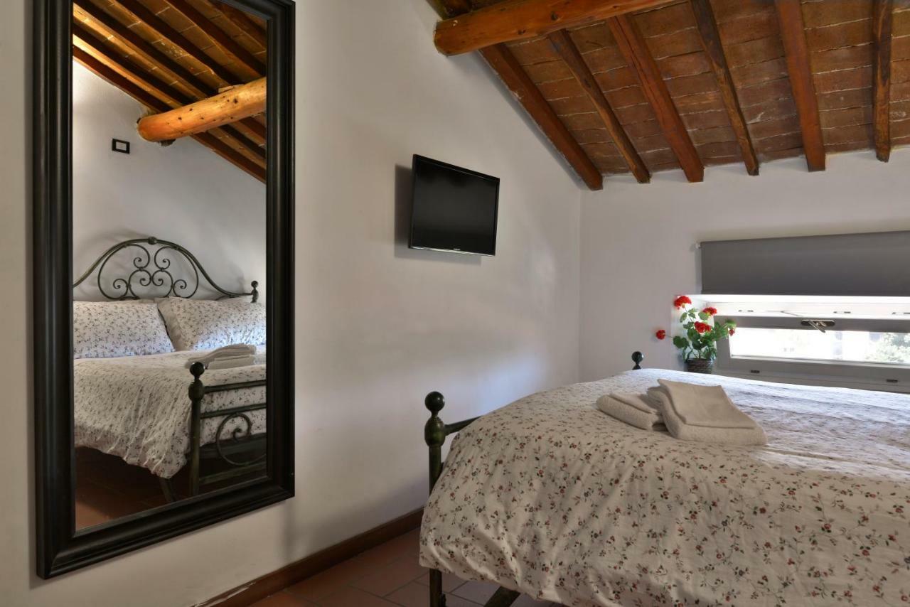 Apartamento Charme Con Parcheggio Lucca Exterior foto